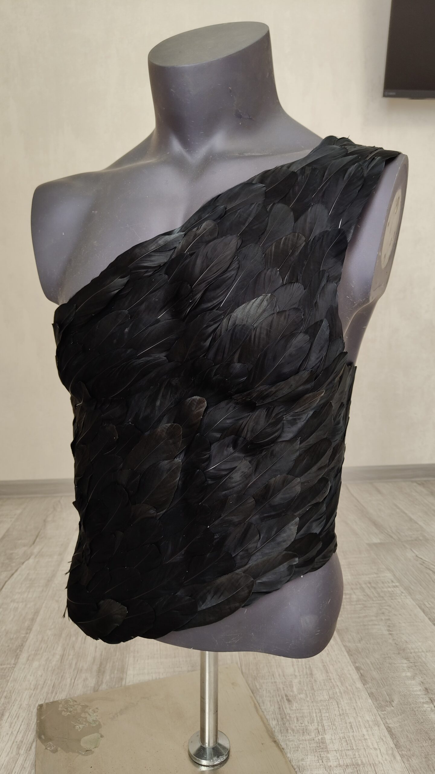 Midnight Feather Corset — изображение 3